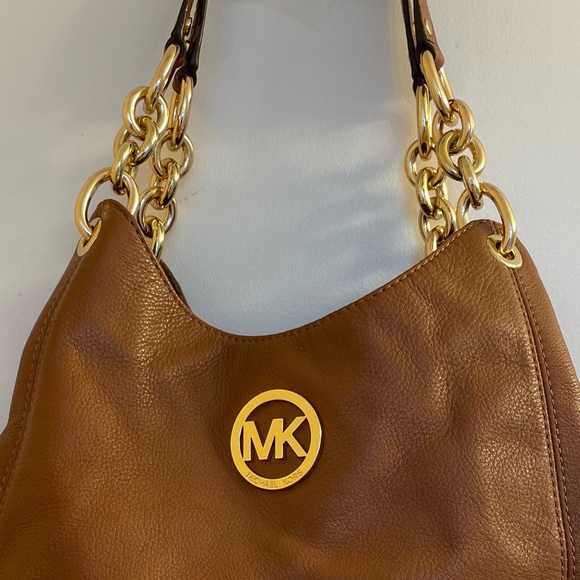 Sold MICHAEL KORS Pebble Leather Fulton Chain Med Shoulder Tote Luggage Brown - Picture 2 of 14